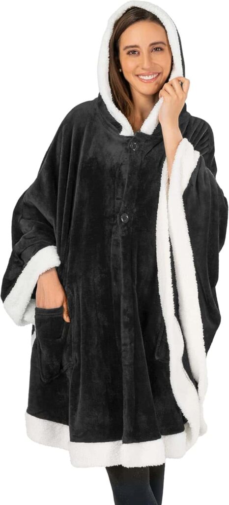 PAVILIA Angel Wrap Hooded Blanket